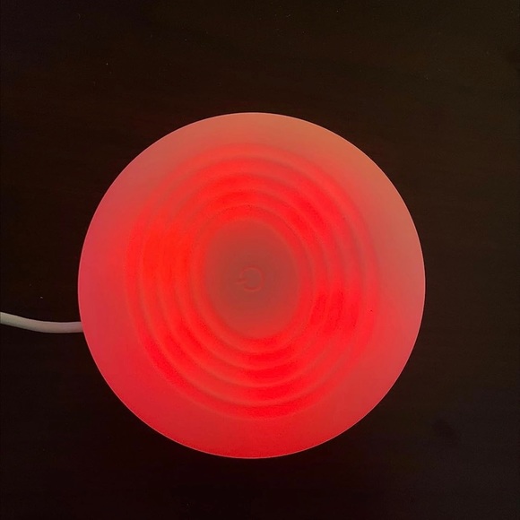 Wireless Charger - Picture 3 of 6